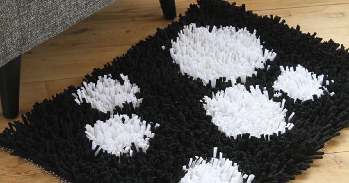Tự làm thảm bằng sợi vải áo thun cũ